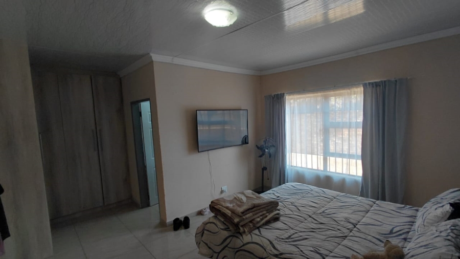 To Let 3 Bedroom Property for Rent in Ferryvale Gauteng