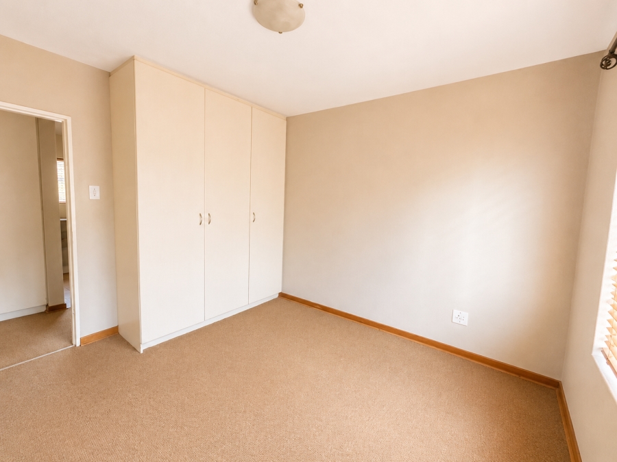 2 Bedroom Property for Sale in Goedeburg Gauteng