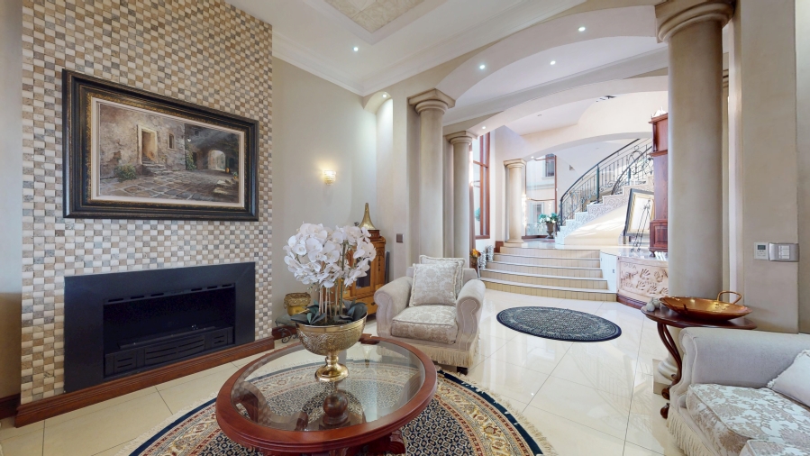 6 Bedroom Property for Sale in Benoni Small Farms Gauteng