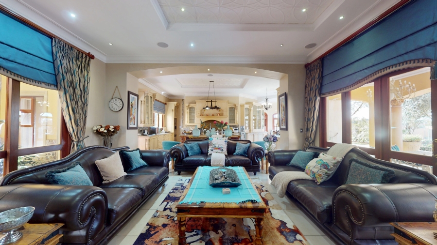 6 Bedroom Property for Sale in Benoni Small Farms Gauteng