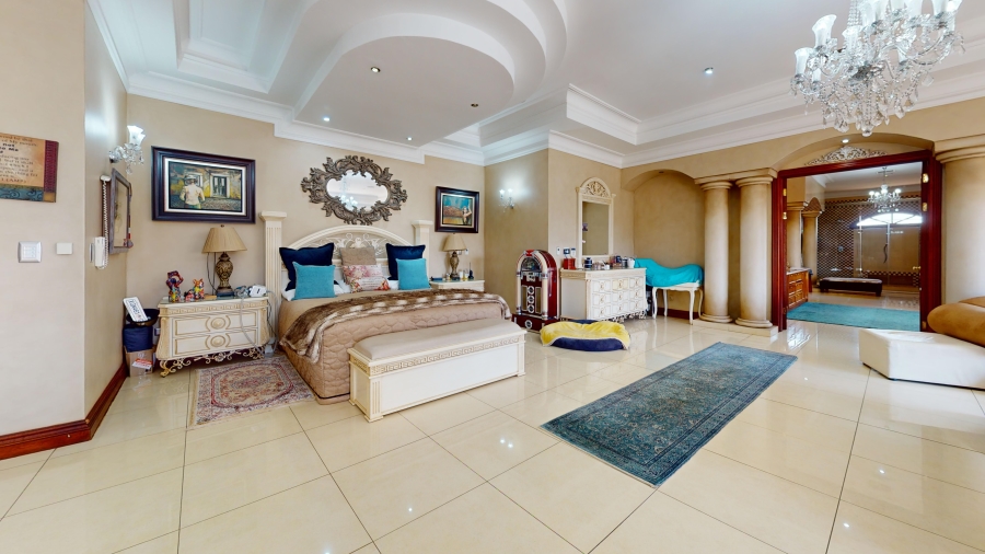 6 Bedroom Property for Sale in Benoni Small Farms Gauteng