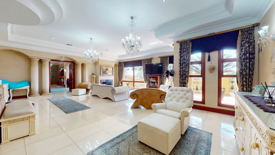 6 Bedroom Property for Sale in Benoni Small Farms Gauteng