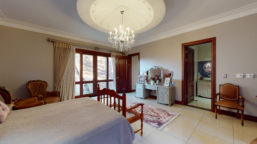 6 Bedroom Property for Sale in Benoni Small Farms Gauteng