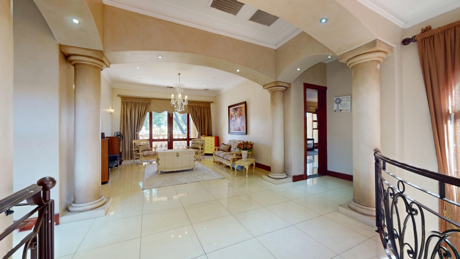 6 Bedroom Property for Sale in Benoni Small Farms Gauteng