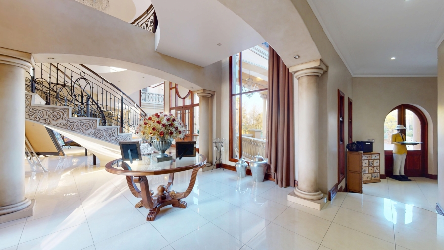 6 Bedroom Property for Sale in Benoni Small Farms Gauteng