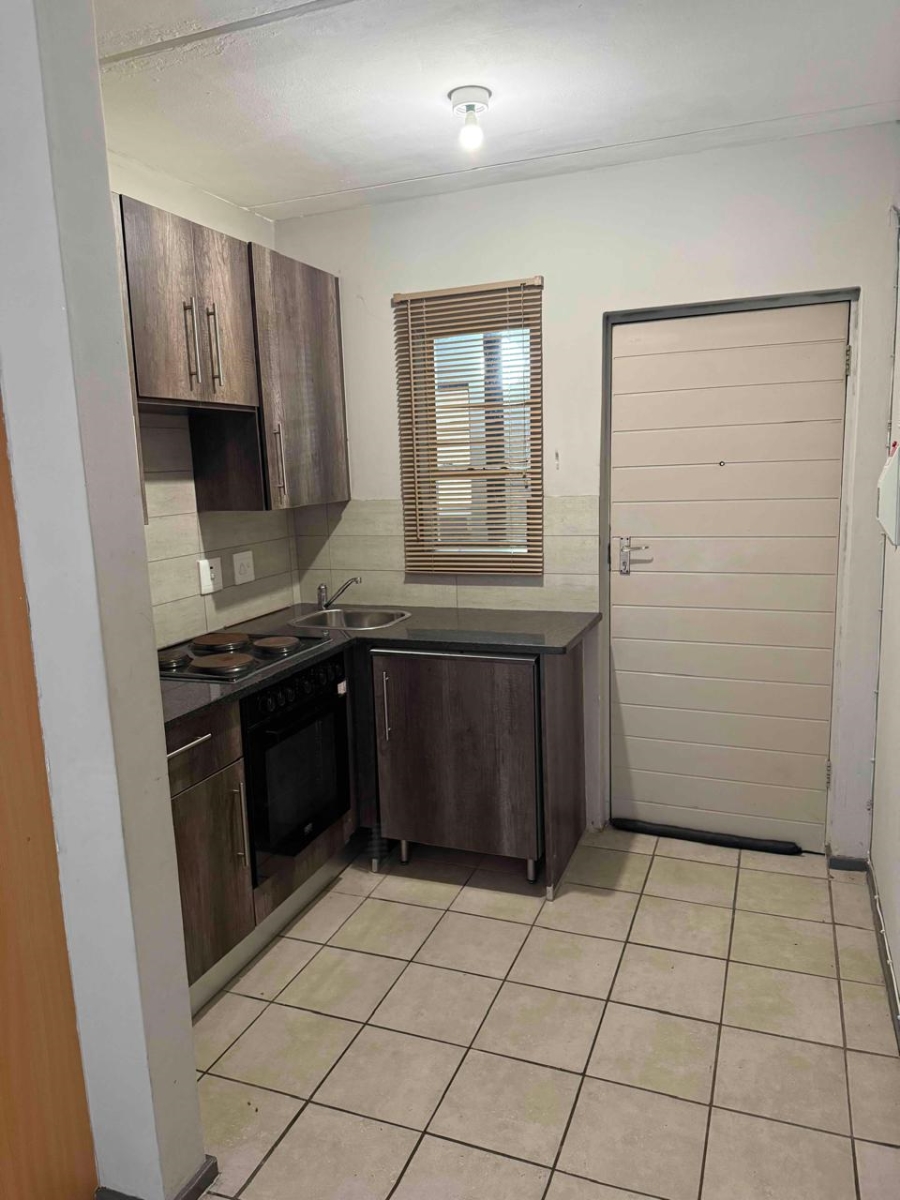 To Let 0 Bedroom Property for Rent in Braamfontein Gauteng