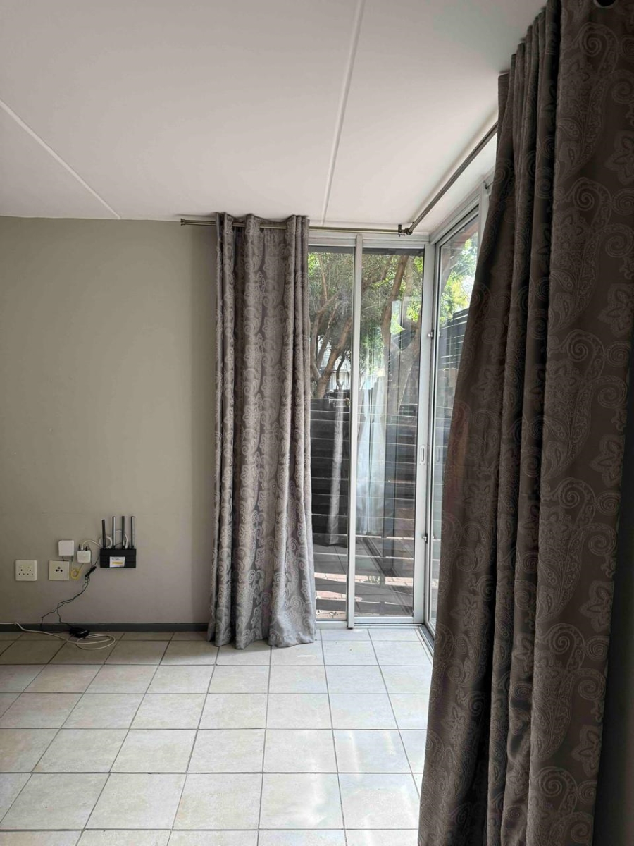 To Let 0 Bedroom Property for Rent in Braamfontein Gauteng