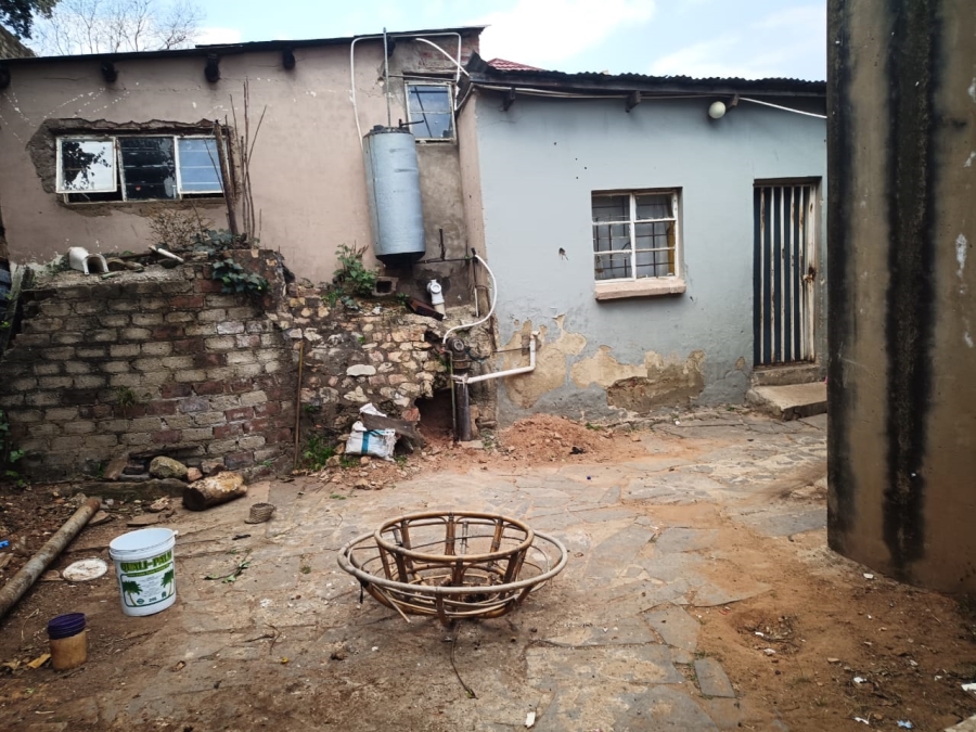 16 Bedroom Property for Sale in Bertrams Gauteng