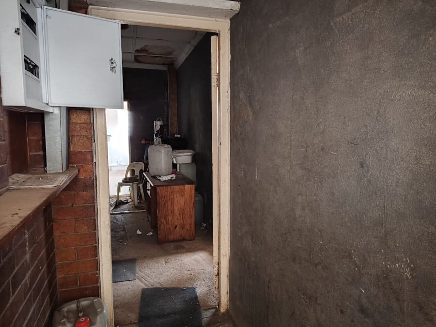 16 Bedroom Property for Sale in Bertrams Gauteng