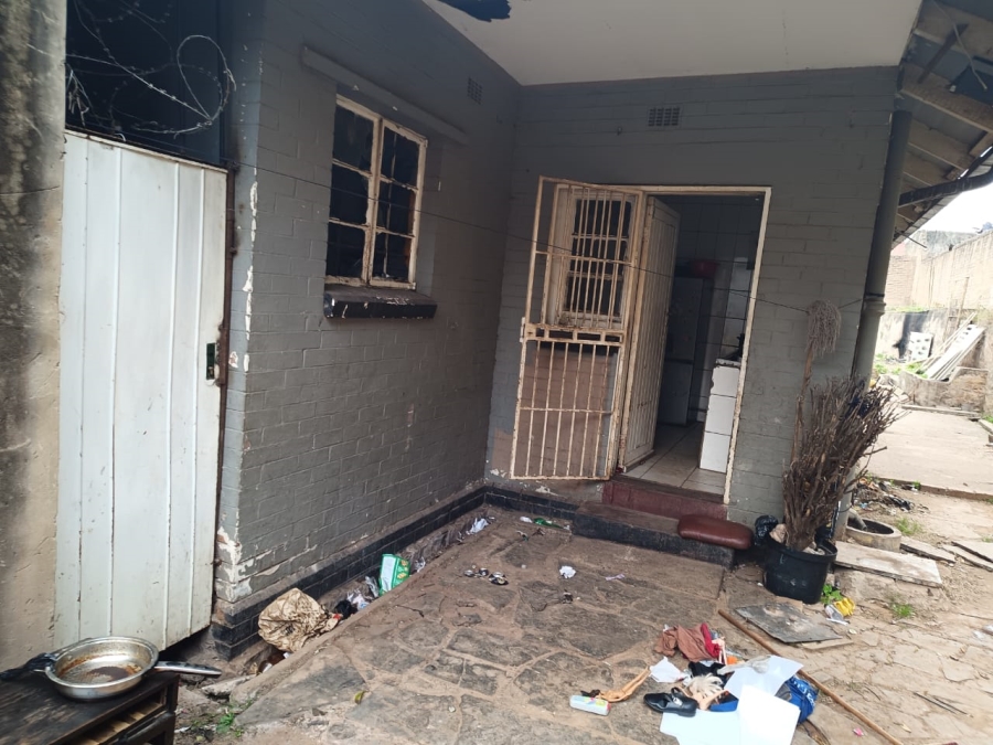 16 Bedroom Property for Sale in Bertrams Gauteng
