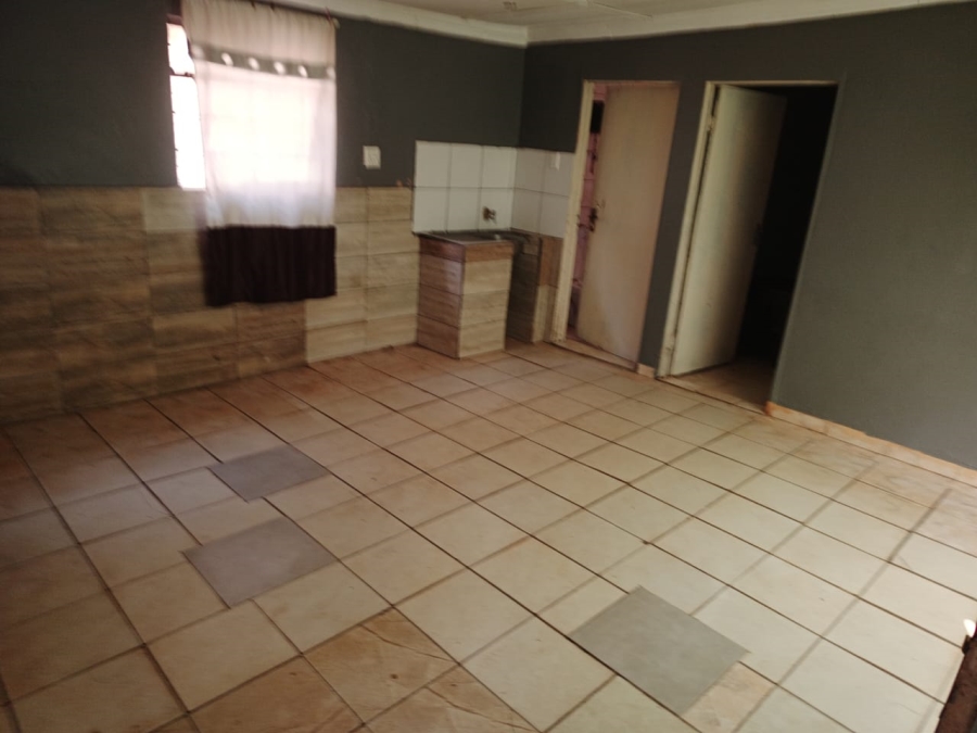 16 Bedroom Property for Sale in Bertrams Gauteng