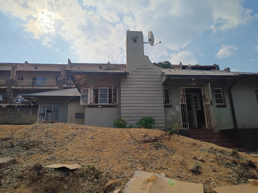 16 Bedroom Property for Sale in Bertrams Gauteng