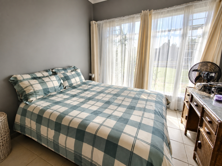 4 Bedroom Property for Sale in Farrarmere Gauteng