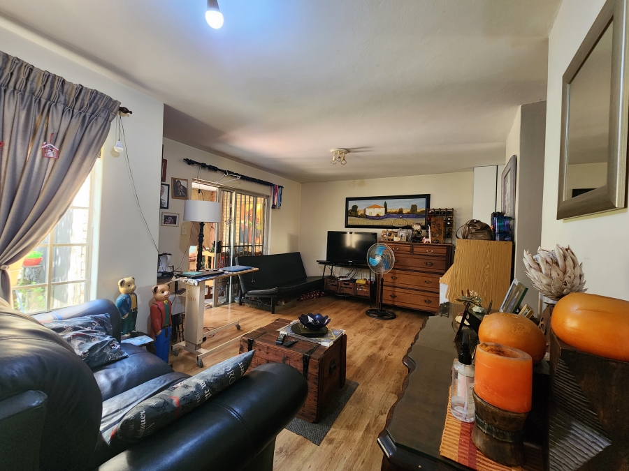 2 Bedroom Property for Sale in Moreleta Park Gauteng