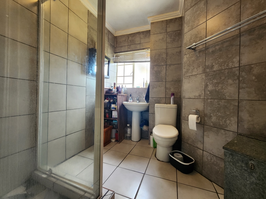 2 Bedroom Property for Sale in Moreleta Park Gauteng