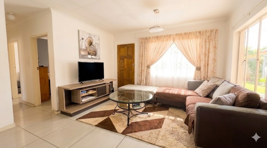 2 Bedroom Property for Sale in Palm Springs Gauteng