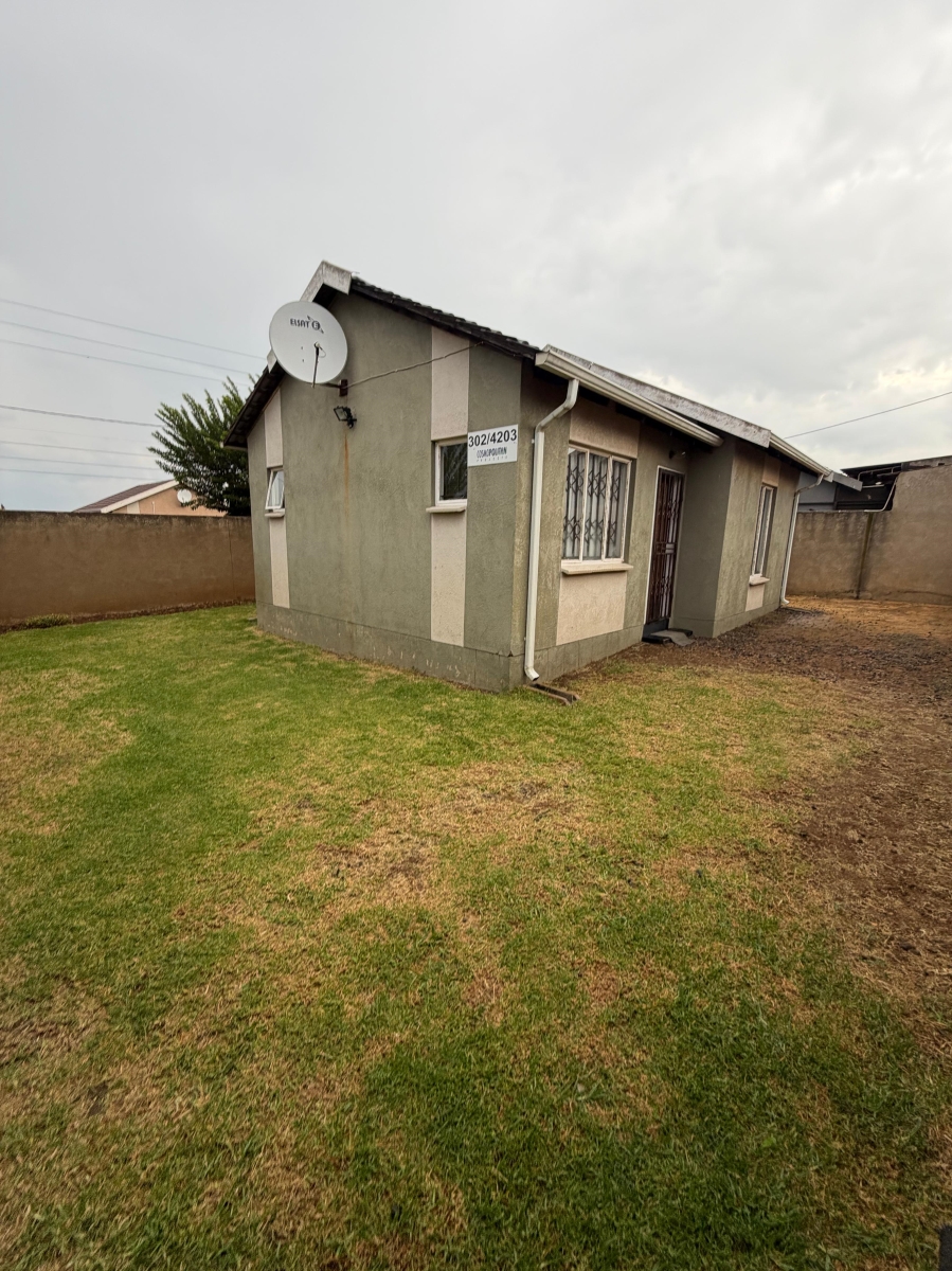 2 Bedroom Property for Sale in Palm Springs Gauteng
