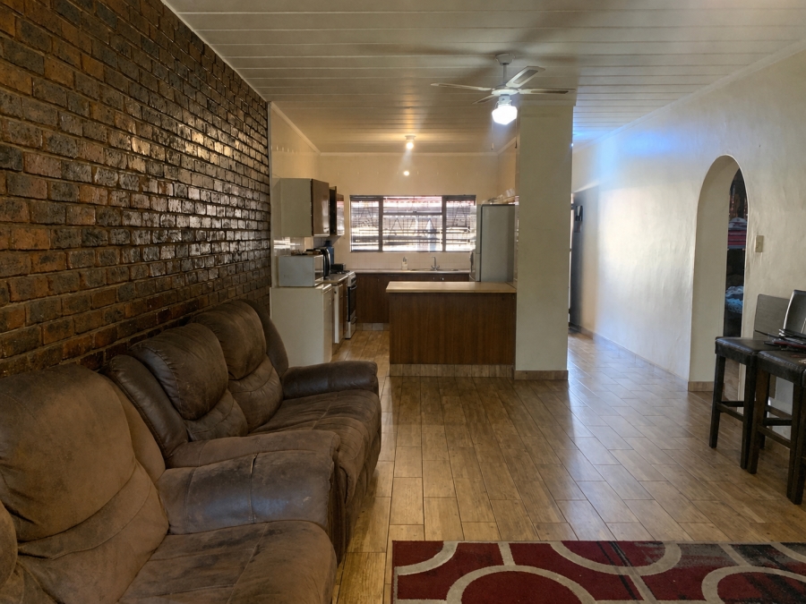 2 Bedroom Property for Sale in Vereeniging Gauteng
