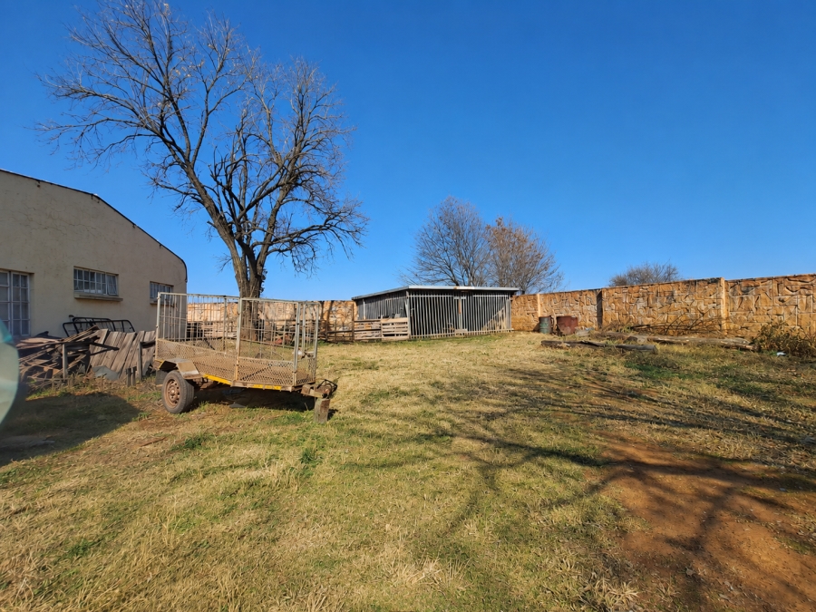 4 Bedroom Property for Sale in Glen Donald A H Gauteng