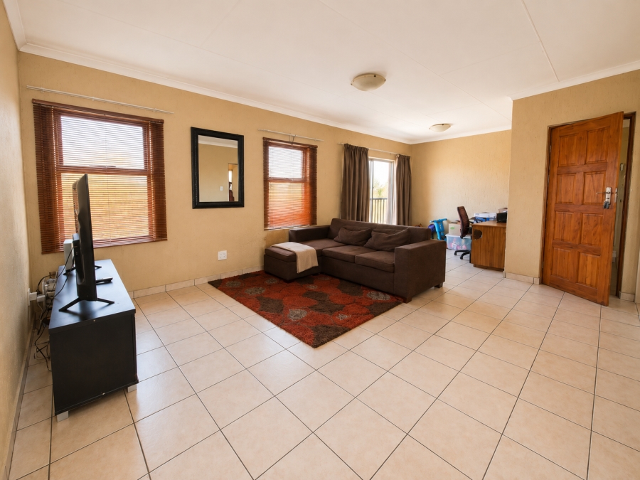 2 Bedroom Property for Sale in Three Rivers Gauteng
