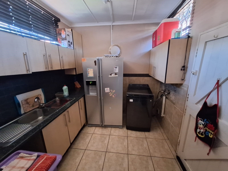 4 Bedroom Property for Sale in Vanderbijlpark SW 5 Gauteng