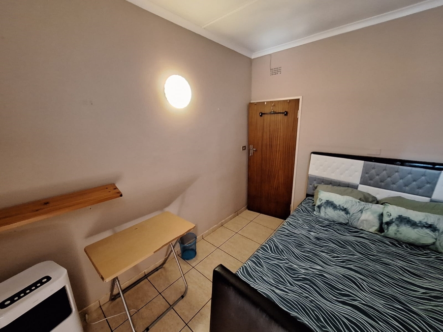 4 Bedroom Property for Sale in Vanderbijlpark SW 5 Gauteng