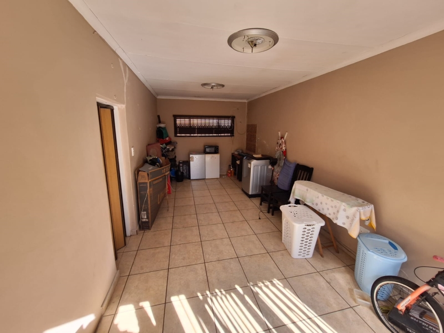 4 Bedroom Property for Sale in Vanderbijlpark SW 5 Gauteng