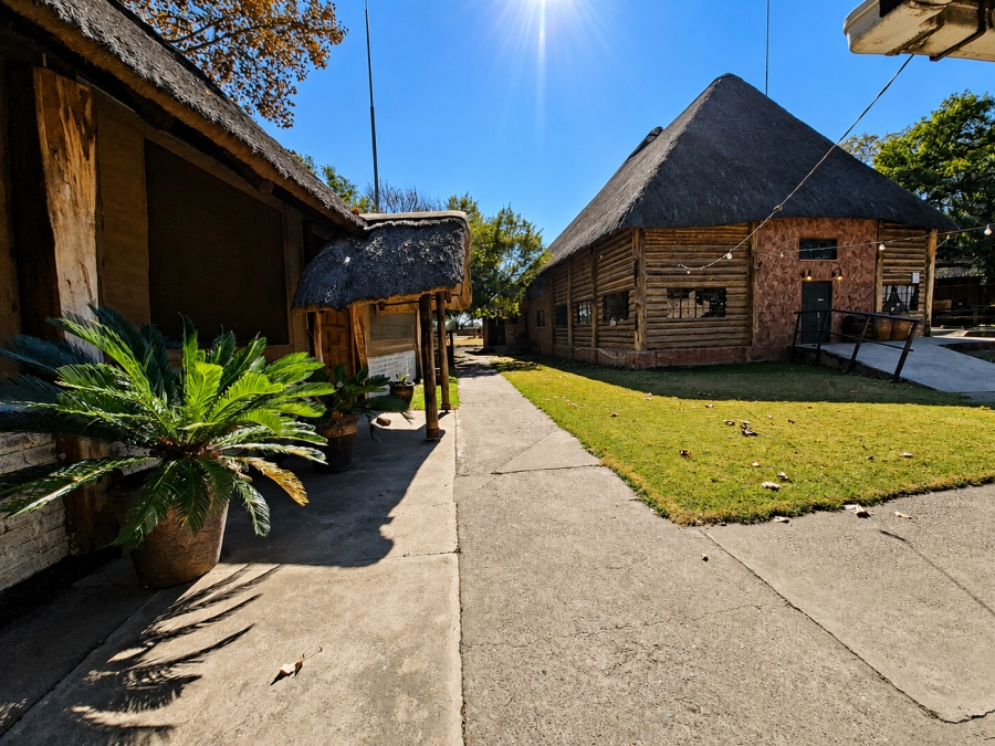 3 Bedroom Property for Sale in Buyscelia Gauteng