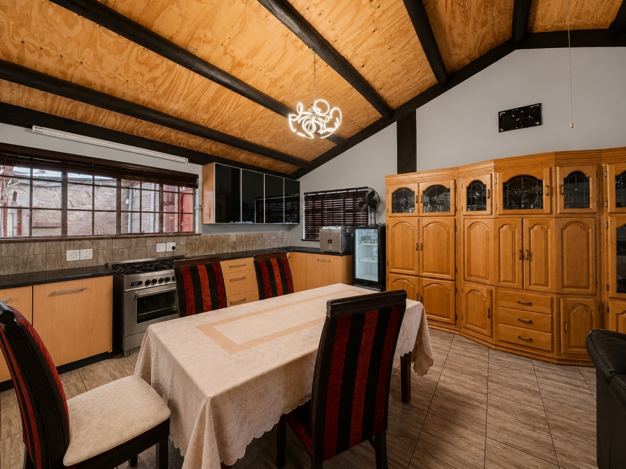 3 Bedroom Property for Sale in Buyscelia Gauteng