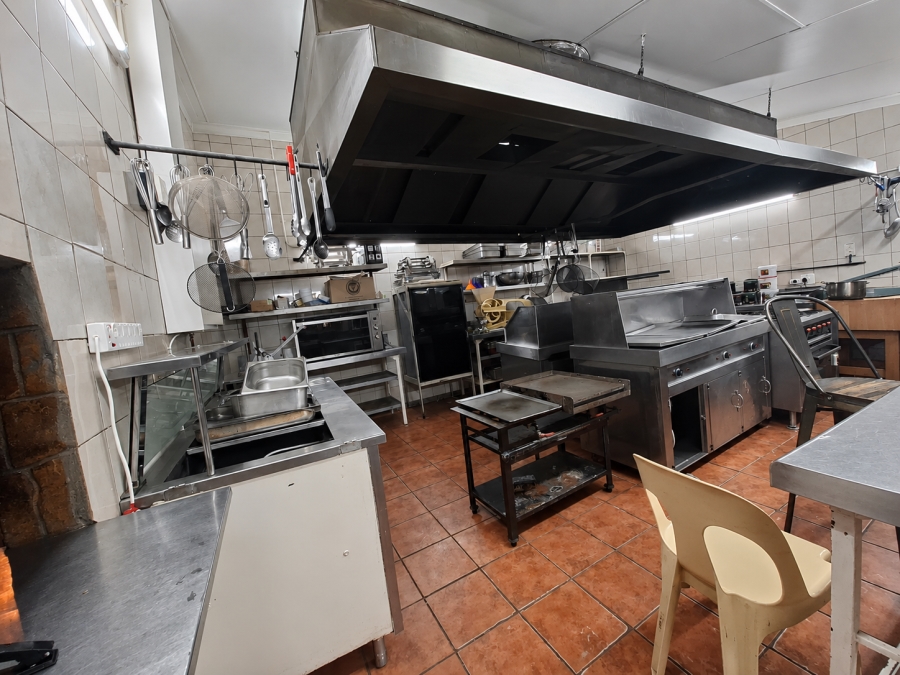 3 Bedroom Property for Sale in Buyscelia Gauteng