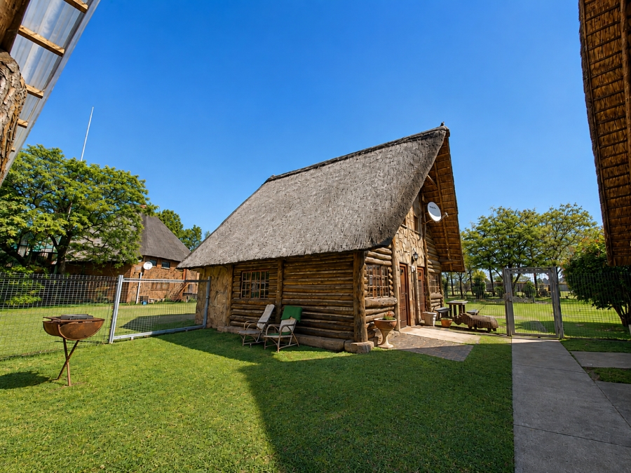 3 Bedroom Property for Sale in Buyscelia Gauteng