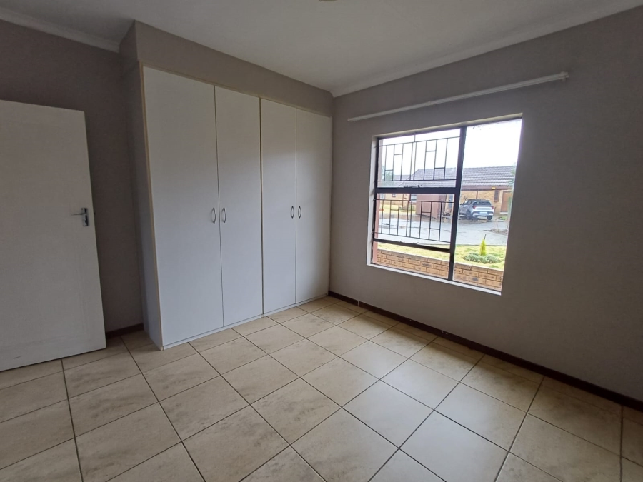 To Let 2 Bedroom Property for Rent in Riversdale Gauteng