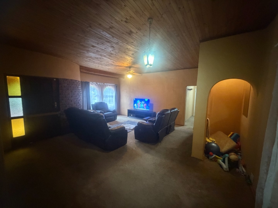 4 Bedroom Property for Sale in The Orchards Gauteng