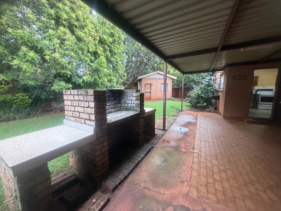 4 Bedroom Property for Sale in The Orchards Gauteng