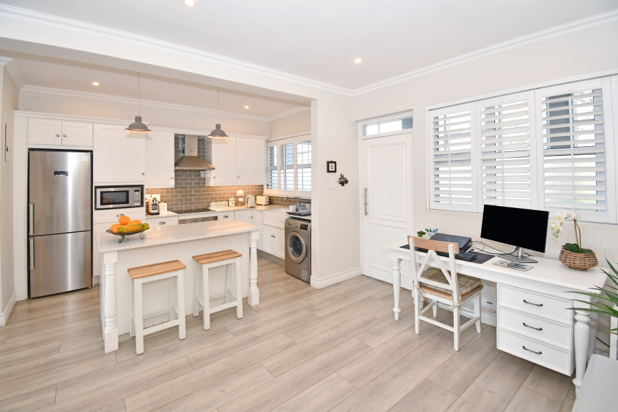 1 Bedroom Property for Sale in Melrose Gauteng