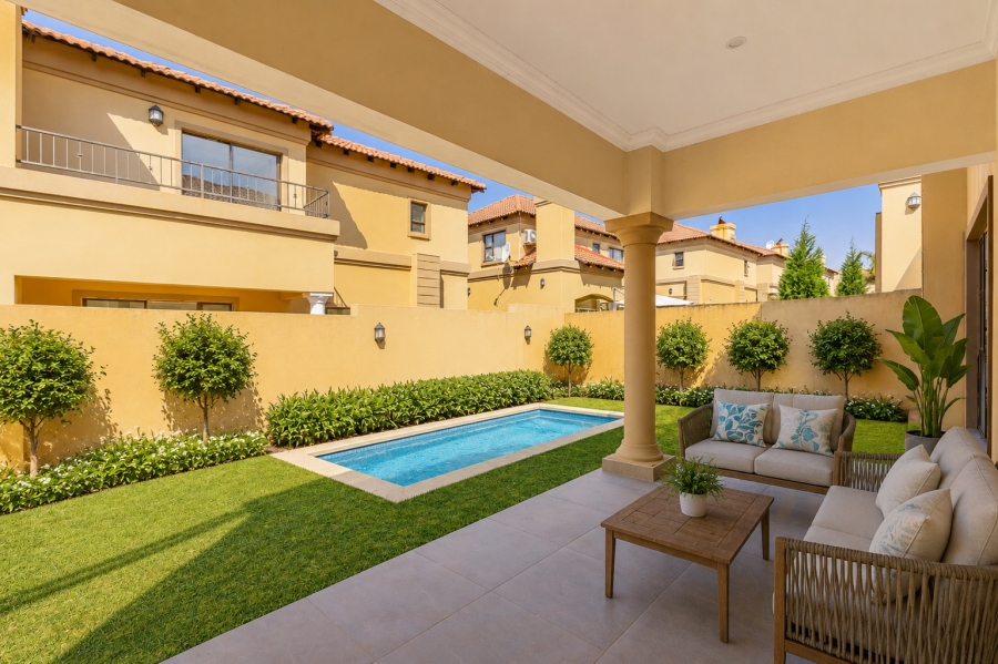 4 Bedroom Property for Sale in Broadacres Gauteng