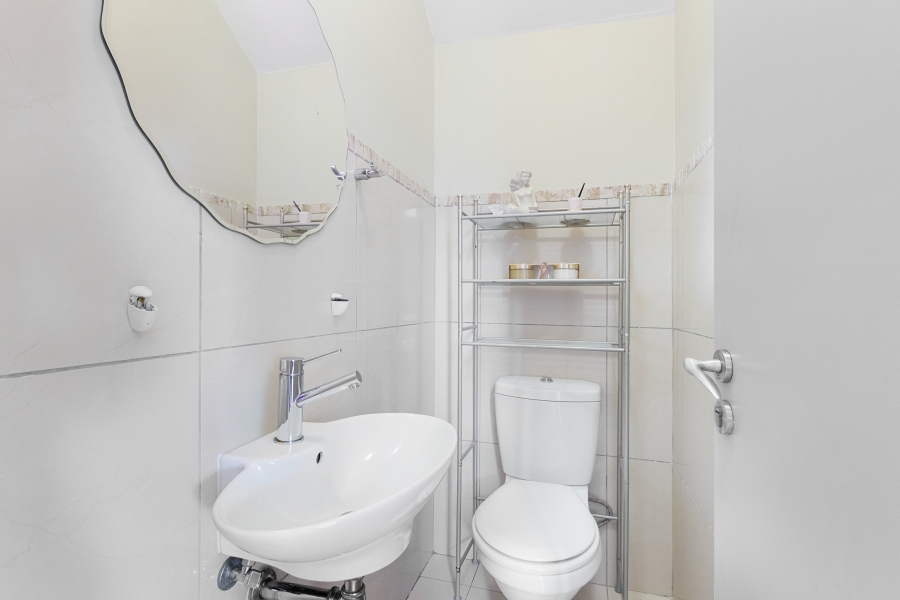 3 Bedroom Property for Sale in Bryanston Gauteng