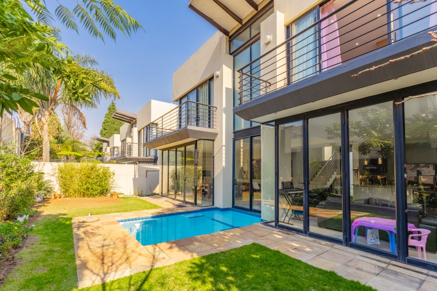 3 Bedroom Property for Sale in Bryanston Gauteng
