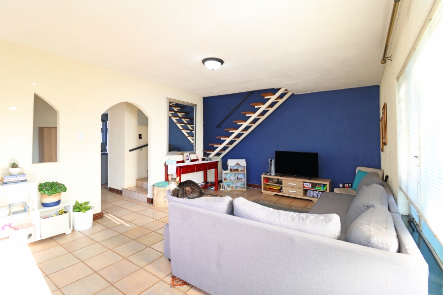 3 Bedroom Property for Sale in Fairland Gauteng