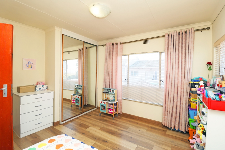 3 Bedroom Property for Sale in Fairland Gauteng