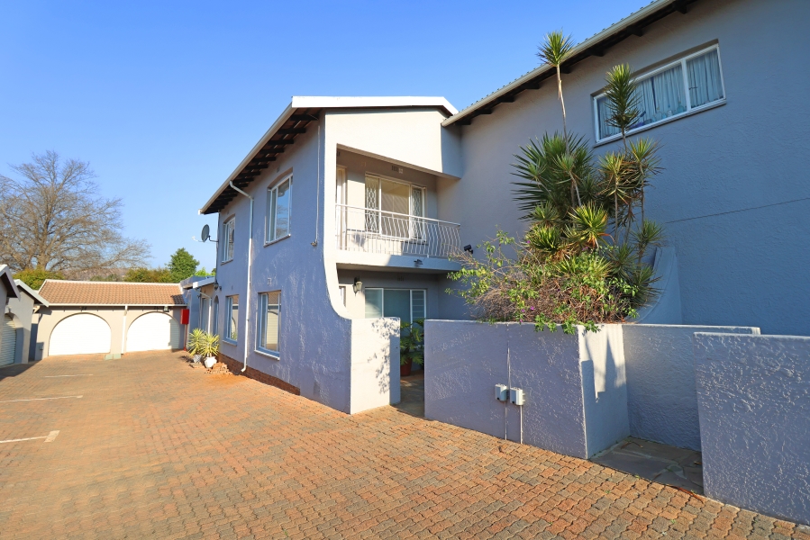 3 Bedroom Property for Sale in Fairland Gauteng