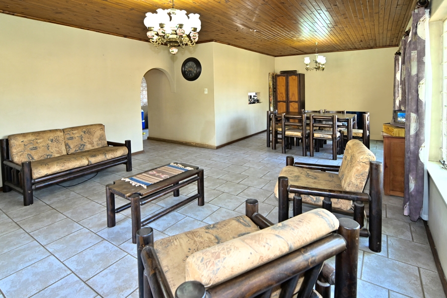 6 Bedroom Property for Sale in Kyalami Ah Gauteng