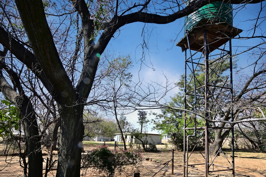 6 Bedroom Property for Sale in Kyalami Ah Gauteng