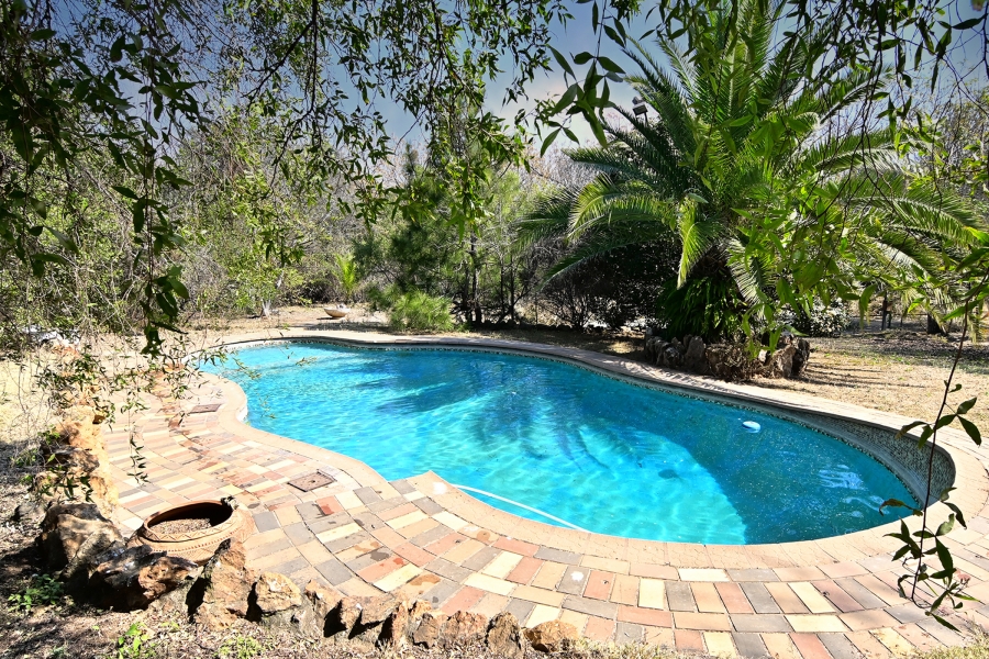 6 Bedroom Property for Sale in Kyalami Ah Gauteng