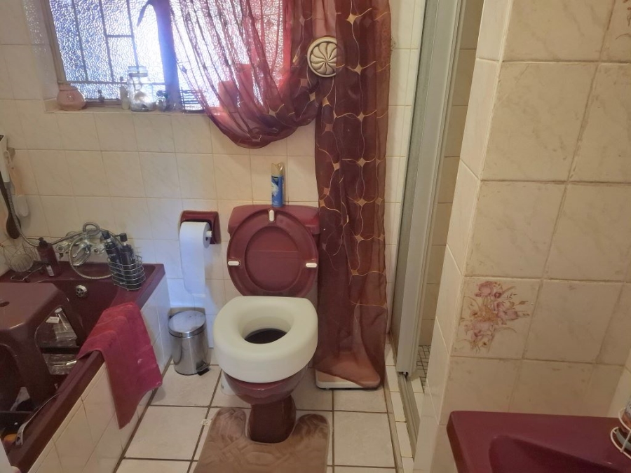 3 Bedroom Property for Sale in Westonaria Gauteng