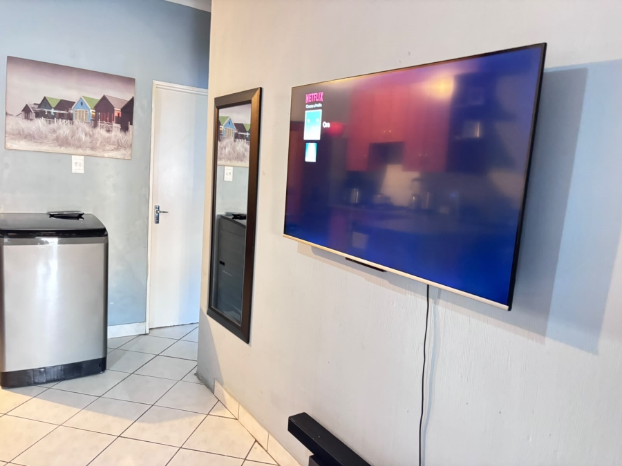 2 Bedroom Property for Sale in Elspark Gauteng