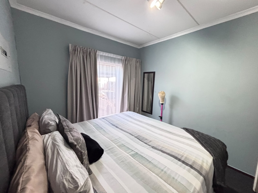 2 Bedroom Property for Sale in Elspark Gauteng