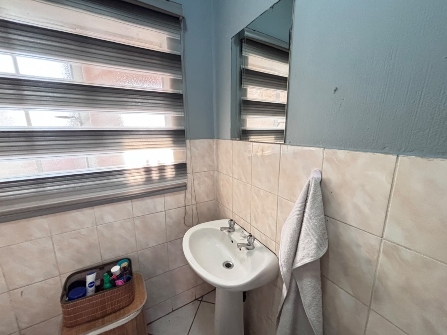 2 Bedroom Property for Sale in Elspark Gauteng