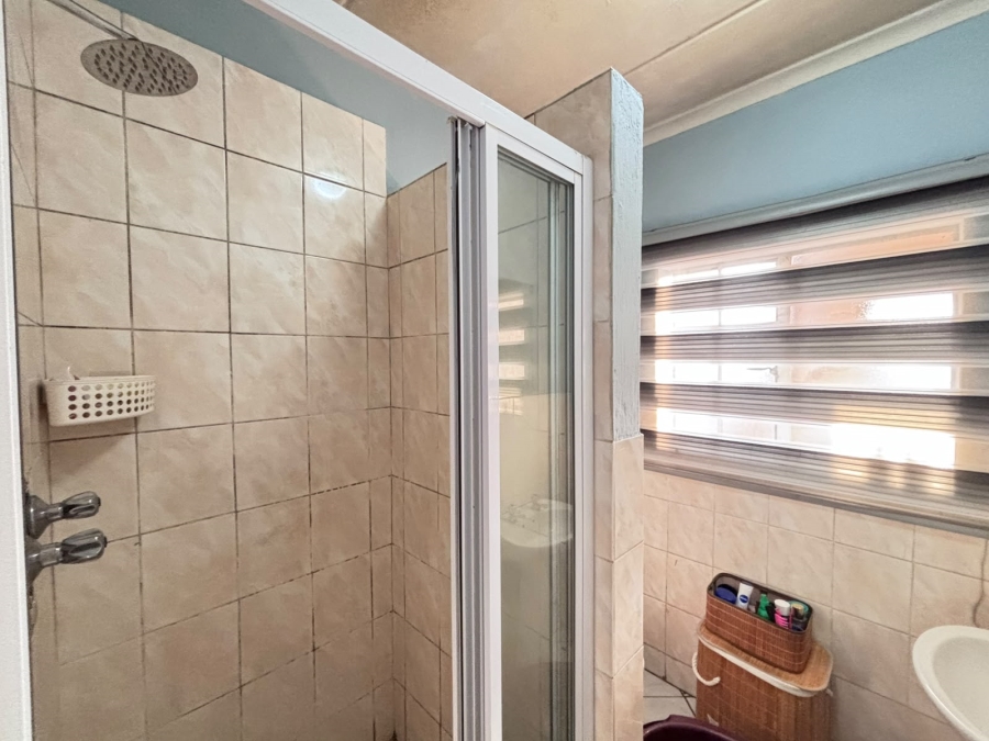 2 Bedroom Property for Sale in Elspark Gauteng
