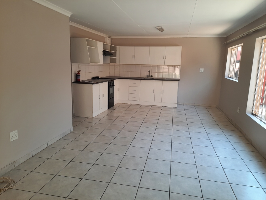 1 Bedroom Property for Sale in Alberante Gauteng